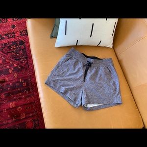 Lululemon Spring Break Away Short
